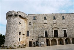 Conversano