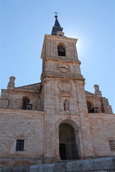 Colegiata de San Pedro facciata